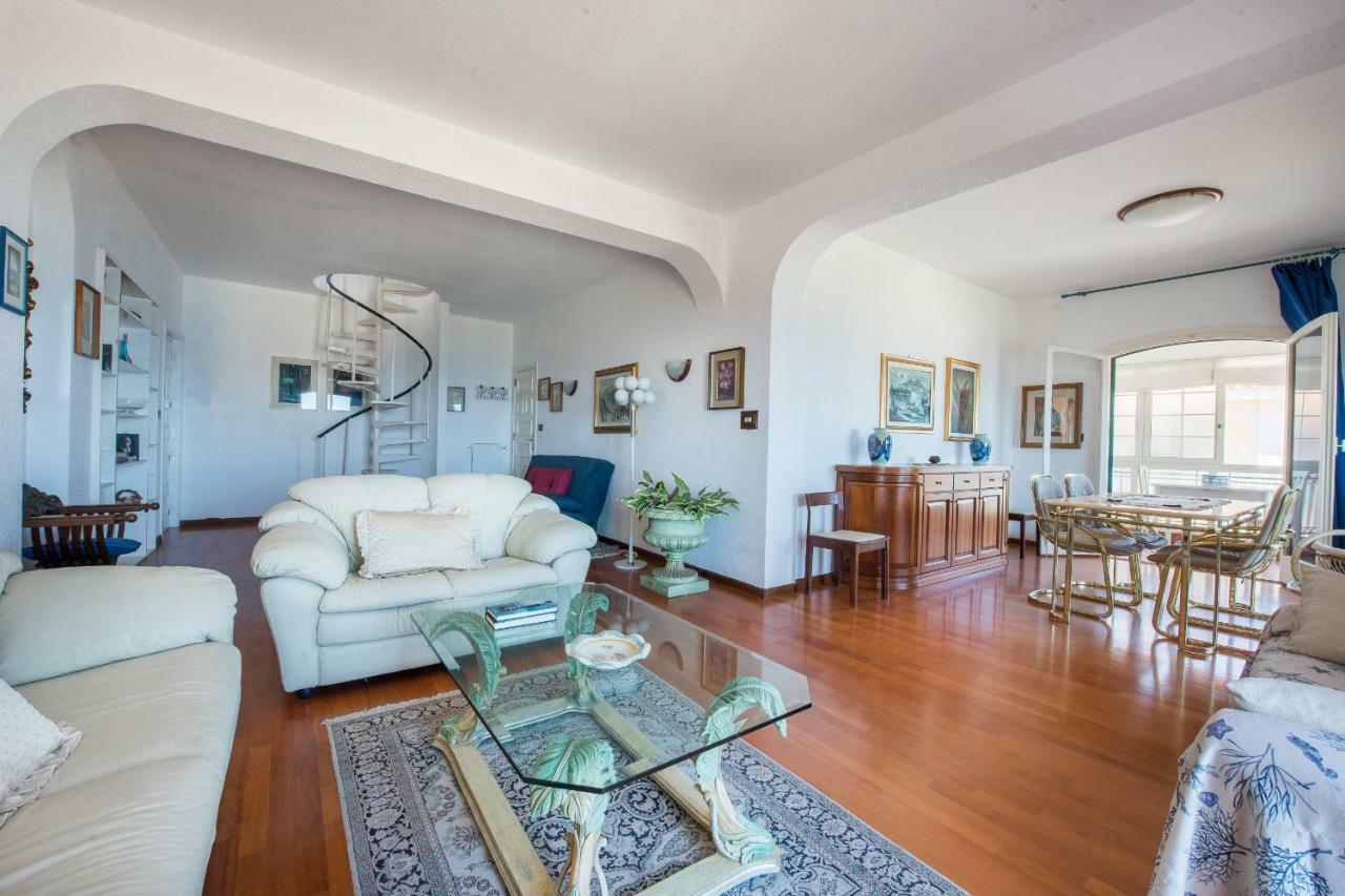Casa Con Terrazza Sul Mare All'Addaura Παλέρμο Εξωτερικό φωτογραφία